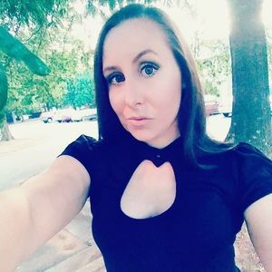 Meet your Posher, Whitney